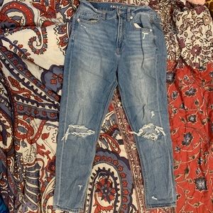 American Eagle Mom Jeans